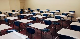 Il “bidello”, amico dei ragazzi