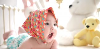 Inserimento al nido: come deve comportarsi la mamma?