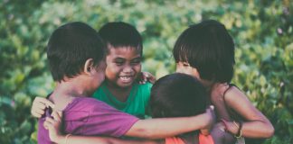 I bambini riscrivono insieme i propri diritti