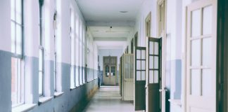 L’appello a scuola diventa digitale: la novità arriva da Roma