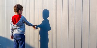 Comunicazione aumentativa alternativa: uno strumento di aiuto per i bambini autistici