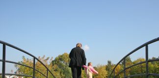 Ecco la storia del nonno tassista che ha commosso l’Italia